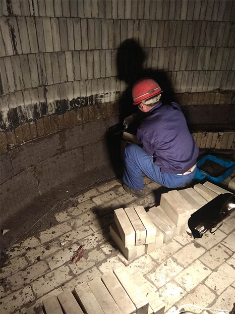 �����b�ø�����һ�����ײ�©��̎��